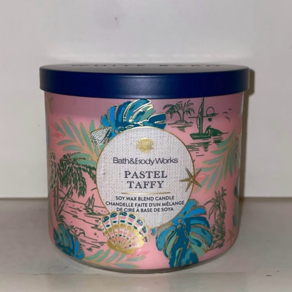 Bath & Body Works Pastel Taffy Scented Candle 3 Wick Discontinued New